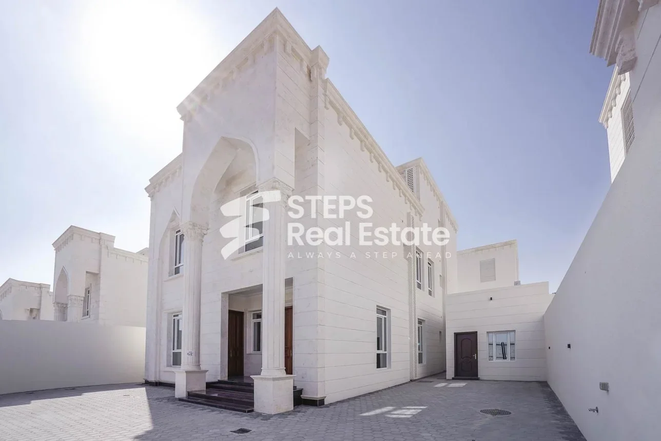 Family Residential  - Not Furnished  - Al Rayyan  - Muraikh  - 8 Bedrooms