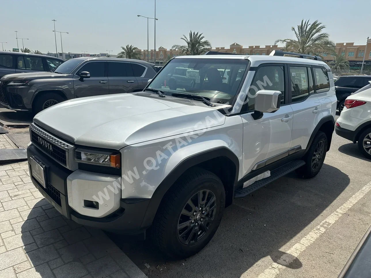 Toyota  Prado  2024  Automatic  0 Km  4 Cylinder  Four Wheel Drive (4WD)  SUV  White  With Warranty