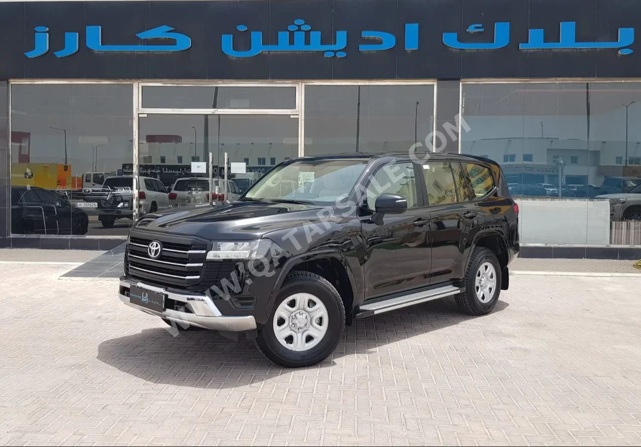 Toyota  Land Cruiser  GX  2023  Automatic  35,000 Km  6 Cylinder  Four Wheel Drive (4WD)  SUV  Black  With Warranty