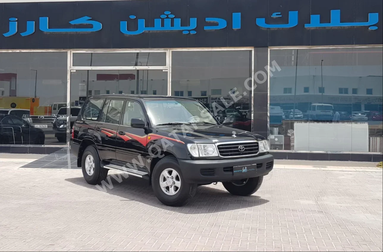 Toyota  Land Cruiser  GXR  2000  Manual  540٬000 Km  6 Cylinder  Four Wheel Drive (4WD)  SUV  Black