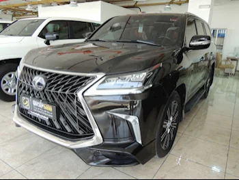 Lexus  LX  570 S  2018  Automatic  198,000 Km  8 Cylinder  Four Wheel Drive (4WD)  SUV  Black