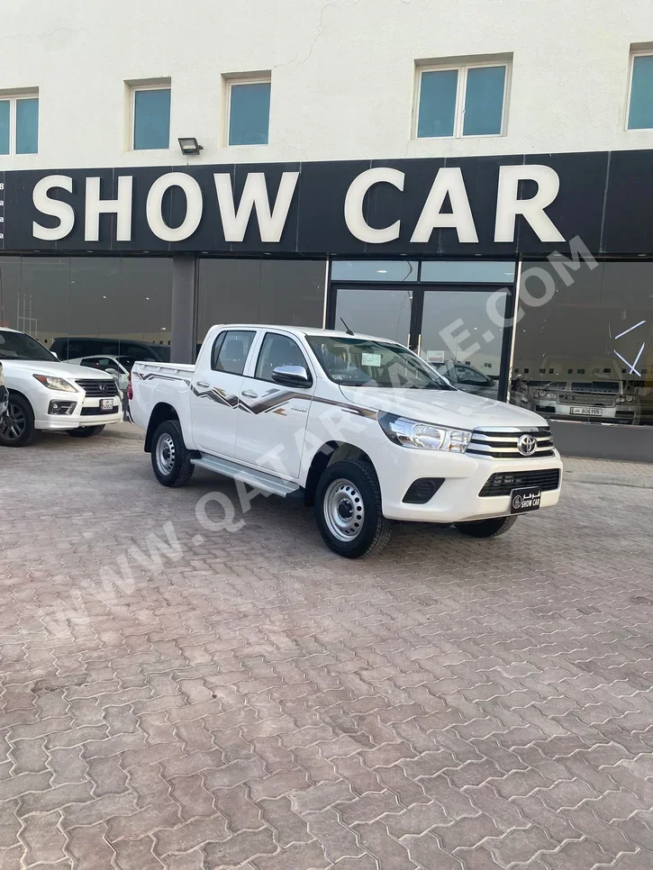 Toyota  Hilux  2024  Automatic  0 Km  4 Cylinder  Rear Wheel Drive (RWD)  Pick Up  White  With Warranty