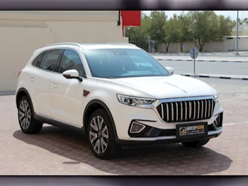 Hongqi  HS5  2023  Automatic  13,900 Km  4 Cylinder  Four Wheel Drive (4WD)  SUV  White  With Warranty