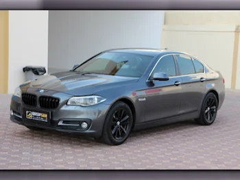 BMW  5-Series  520i  2016  Automatic  186,000 Km  4 Cylinder  Rear Wheel Drive (RWD)  Sedan  Gray