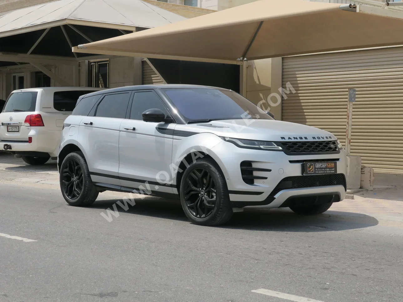 Land Rover  Evoque  R-Dynamic  2020  Automatic  23,000 Km  4 Cylinder  All Wheel Drive (AWD)  SUV  Silver  With Warranty