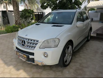 Mercedes-Benz  ML  350  2010  Automatic  265,000 Km  6 Cylinder  Four Wheel Drive (4WD)  SUV  White