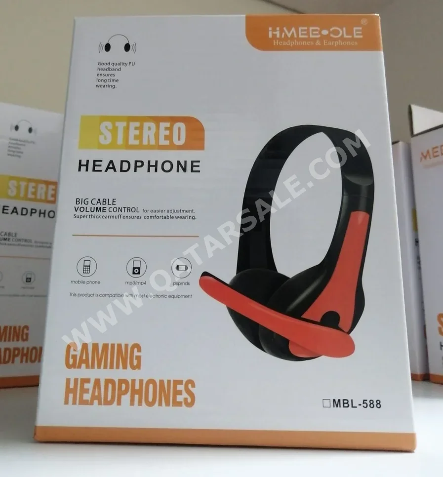 Headset And Speakers - Black / Red  - With Microphone