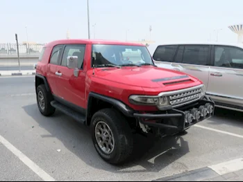 Toyota  FJ Cruiser  2012  Automatic  233,000 Km  6 Cylinder  Four Wheel Drive (4WD)  SUV  Red