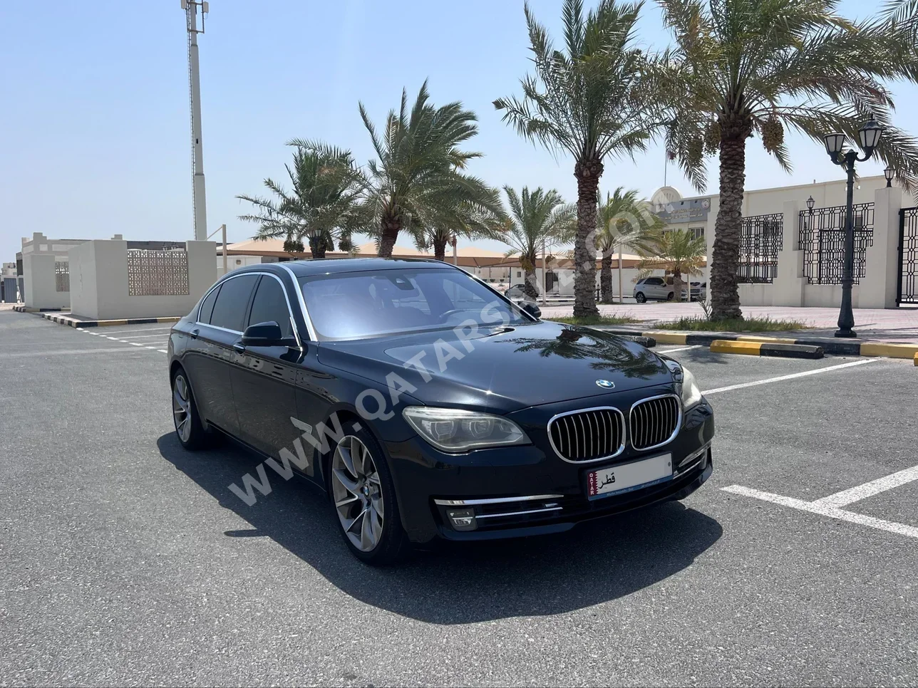 BMW  7-Series  740 Li  2015  Automatic  127,000 Km  6 Cylinder  Rear Wheel Drive (RWD)  Sedan  Black