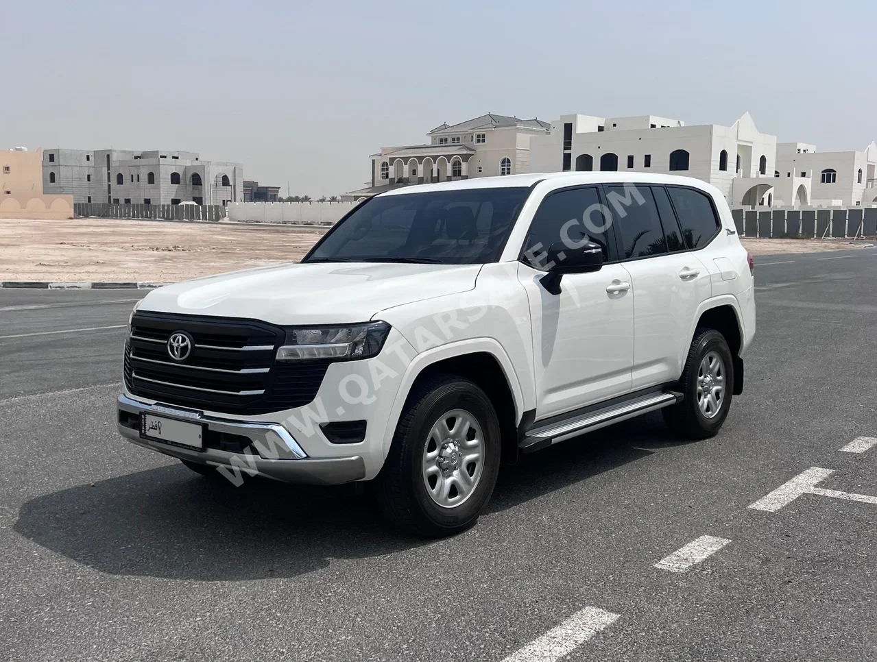 Toyota  Land Cruiser  GX  2022  Automatic  60,000 Km  6 Cylinder  Four Wheel Drive (4WD)  SUV  White  With Warranty