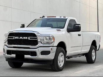Dodge  Ram  2500  2023  Automatic  2,200 Km  8 Cylinder  Four Wheel Drive (4WD)  Pick Up  White  With Warranty