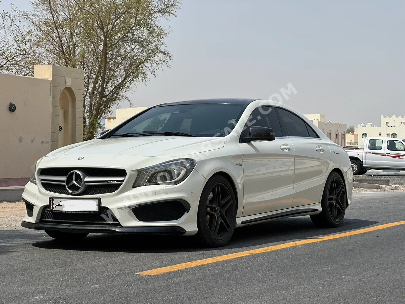 مرسيدس - بنز  سي ال ايه  45 AMG  2015  اوتوماتيك  125,000 كم  4 سلندر  دفع خلفي  سيدان  أبيض