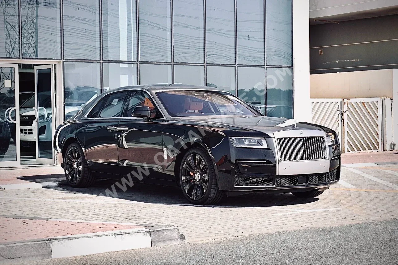 Rolls-Royce  Ghost  2023  Automatic  0 Km  12 Cylinder  All Wheel Drive (AWD)  Sedan  Black