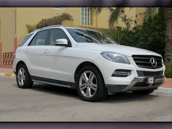 Mercedes-Benz  ML  350  2014  Automatic  70,000 Km  6 Cylinder  Four Wheel Drive (4WD)  SUV  White