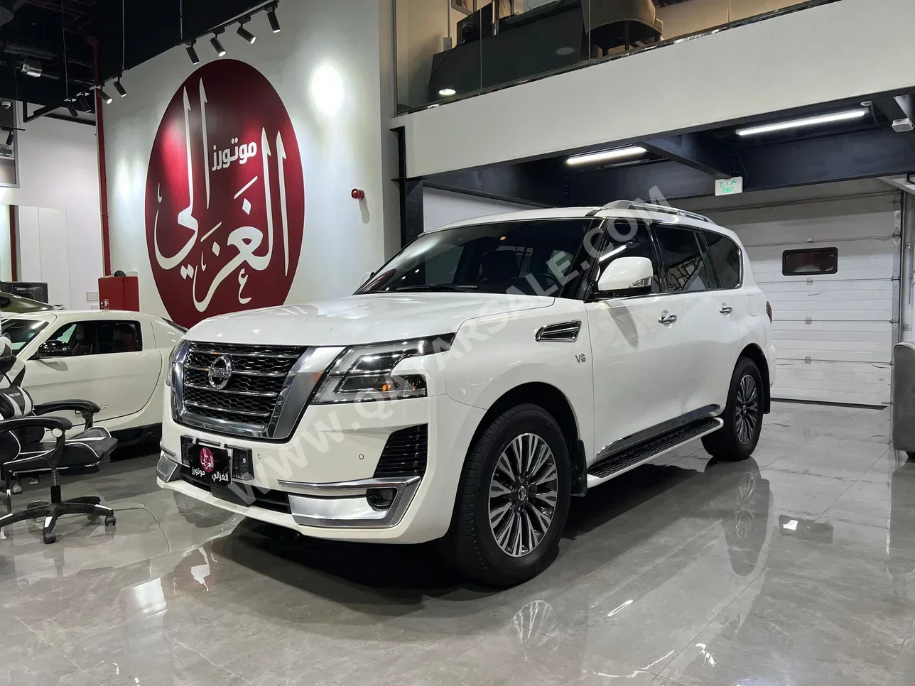 Nissan  Patrol  Titanium  2020  Automatic  116,000 Km  8 Cylinder  Four Wheel Drive (4WD)  SUV  White