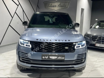 Land Rover  Range Rover  Vogue SE Super charged  2018  Automatic  88,000 Km  8 Cylinder  Four Wheel Drive (4WD)  SUV  Blue