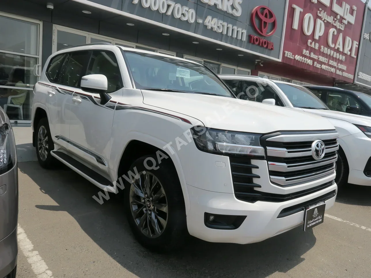 Toyota  Land Cruiser  GXR Twin Turbo  2024  Automatic  2,000 Km  6 Cylinder  Four Wheel Drive (4WD)  SUV  White  With Warranty