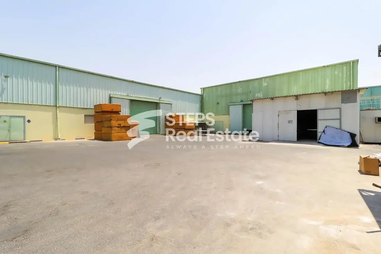 Warehouses & Stores - Al Rayyan  - Industrial Area  -Area Size: 5939 Square Meter