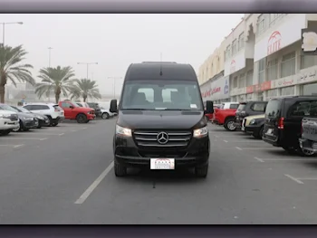 Mercedes-Benz  Sprinter  2020  Automatic  8,000 Km  4 Cylinder  Rear Wheel Drive (RWD)  Van / Bus  Black