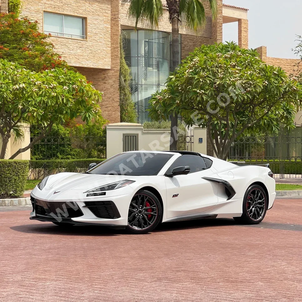 Chevrolet  Corvette  C8  2023  Automatic  7٬800 Km  8 Cylinder  Rear Wheel Drive (RWD)  Coupe / Sport  White  With Warranty