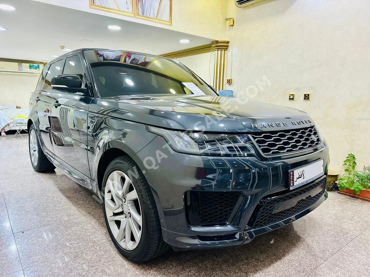  Land Rover  Range Rover  Sport Super charged  2022  Automatic  42,000 Km  6 Cylinder  Four Wheel Drive (4WD)  SUV  Gray  With Warranty