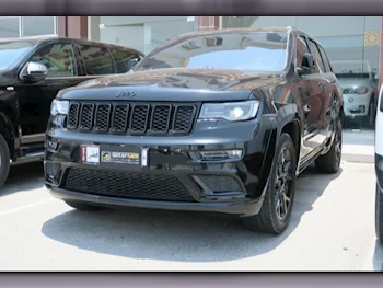 Jeep  Grand Cherokee  2022  Automatic  48,000 Km  6 Cylinder  Four Wheel Drive (4WD)  SUV  Black  With Warranty