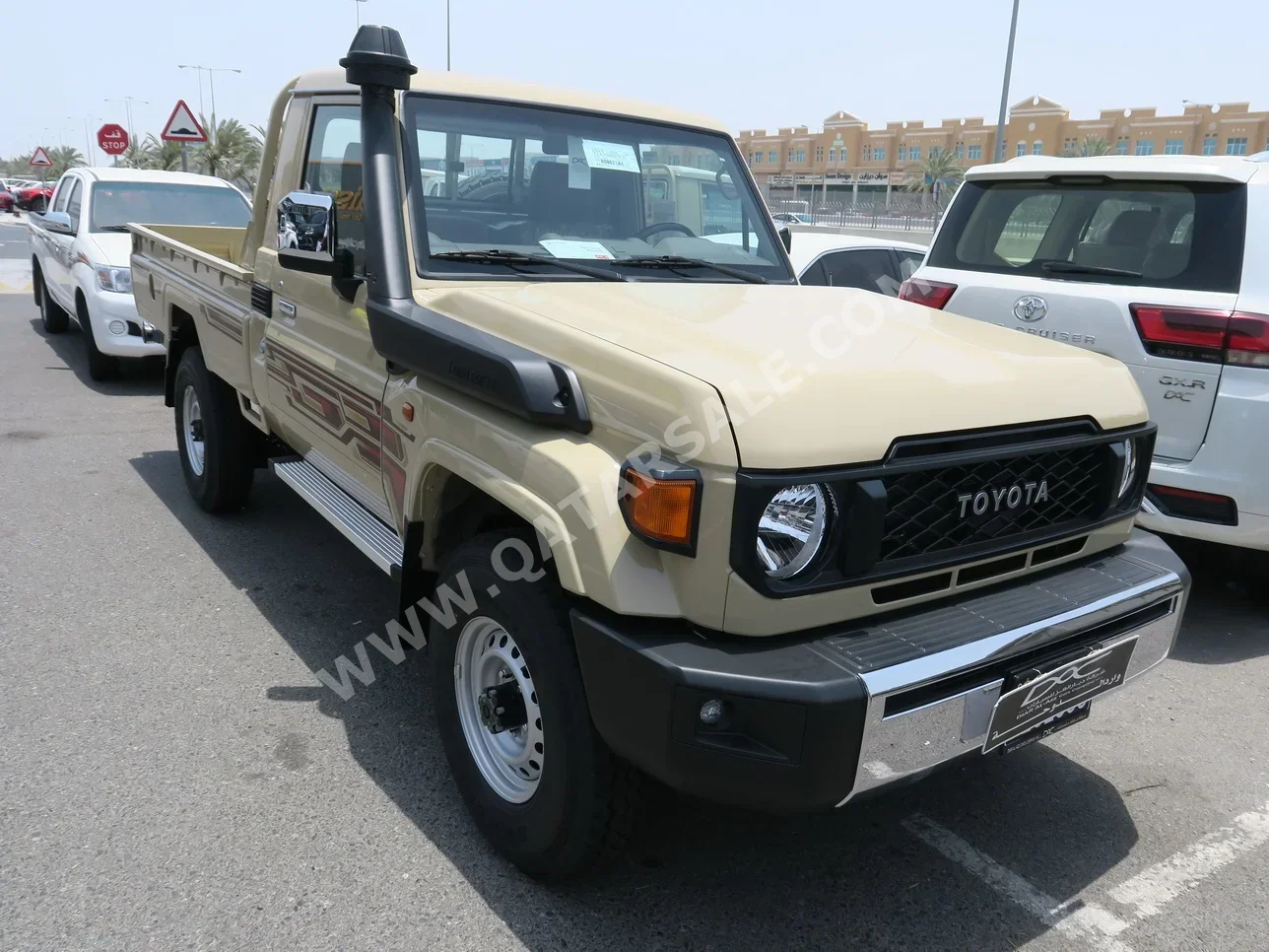 Toyota  Land Cruiser  LX  2024  Manual  0 Km  8 Cylinder  Four Wheel Drive (4WD)  Pick Up  Beige  With Warranty