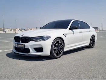 BMW  M-Series  5  2018  Automatic  35,000 Km  8 Cylinder  Rear Wheel Drive (RWD)  Sedan  White