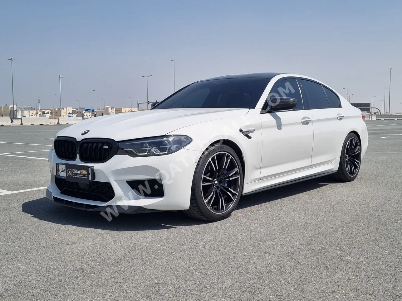  BMW  M-Series  5  2018  Automatic  34,000 Km  8 Cylinder  Rear Wheel Drive (RWD)  Sedan  White  With Warranty