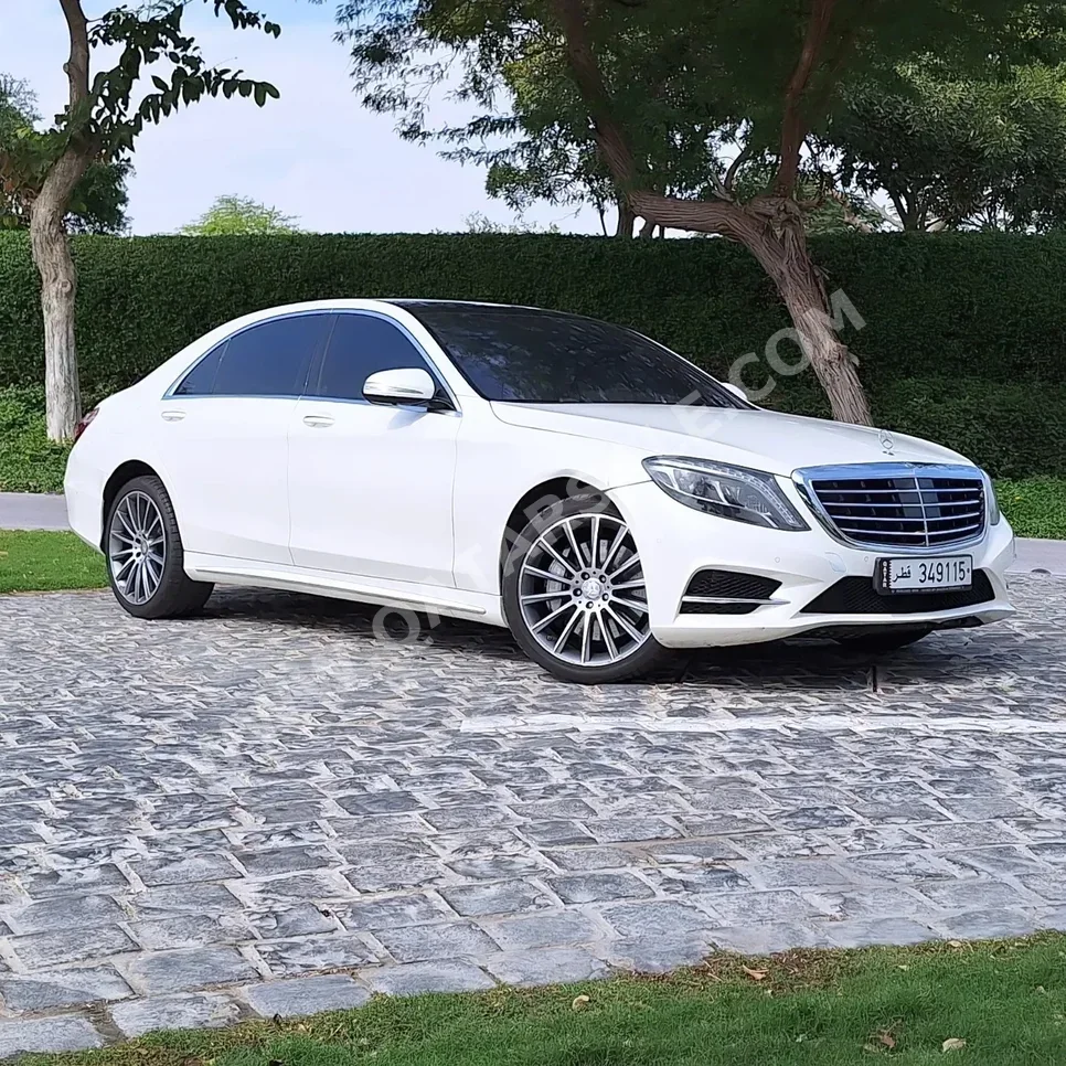 Mercedes-Benz  S-Class  400 AMG  2016  Automatic  140,000 Km  6 Cylinder  Rear Wheel Drive (RWD)  Sedan  White