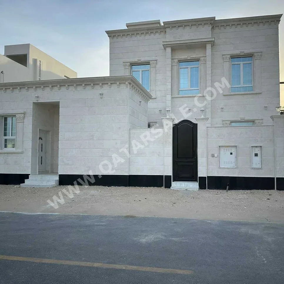 Family Residential  - Not Furnished  - Al Daayen  - Umm Qarn  - 7 Bedrooms