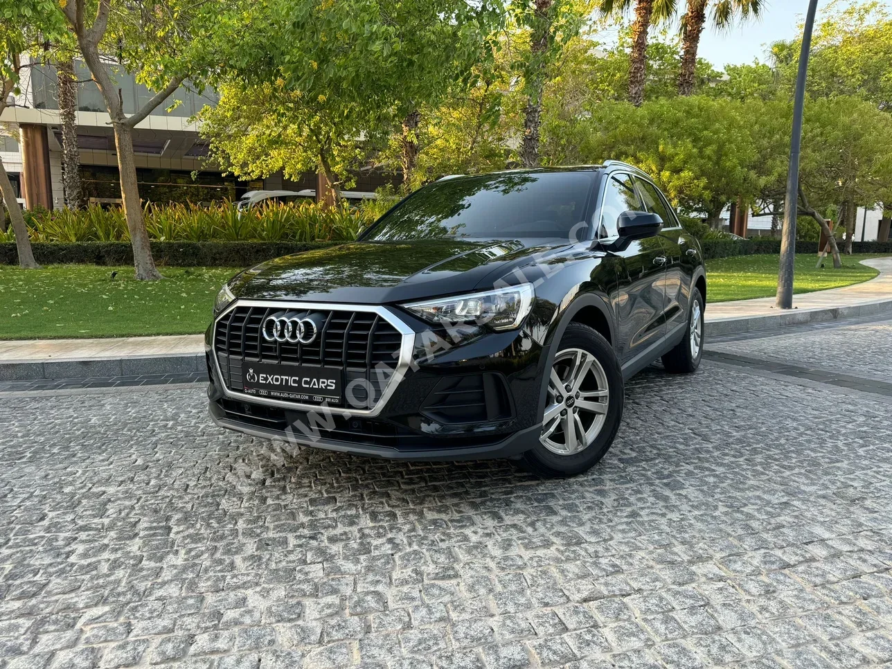 Audi  Q3  2021  Automatic  41,000 Km  4 Cylinder  Front Wheel Drive (FWD)  SUV  Black  With Warranty