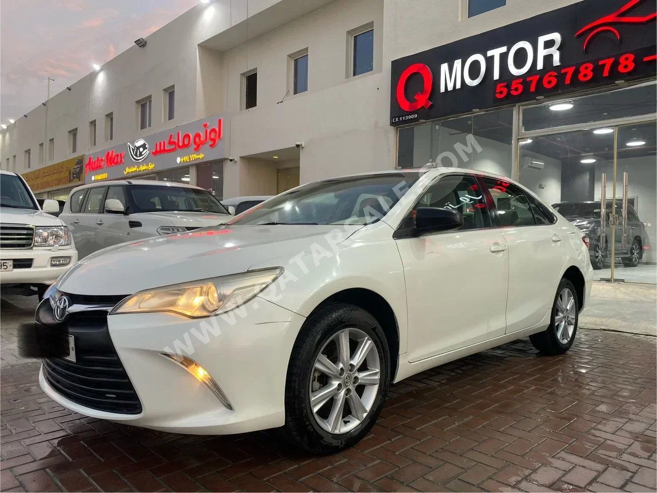 Toyota  Camry  GL  2016  Automatic  195,000 Km  4 Cylinder  Front Wheel Drive (FWD)  Sedan  White