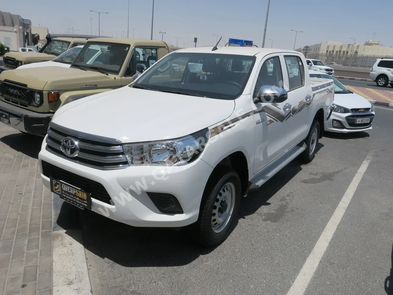  Toyota  Hilux  2024  Automatic  0 Km  4 Cylinder  Four Wheel Drive (4WD)  Pick Up  White  With Warranty