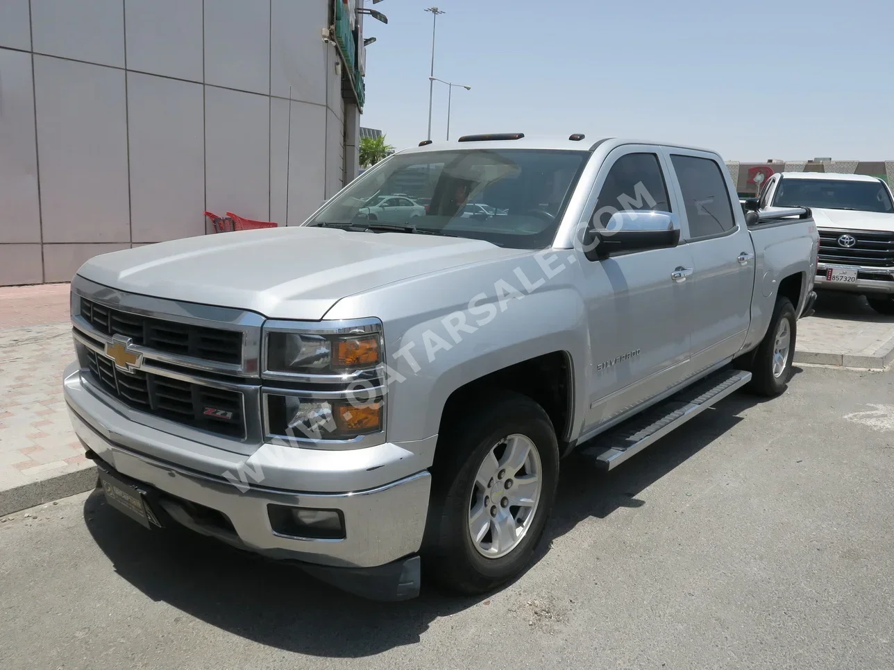 Chevrolet  Silverado  2014  Automatic  167,000 Km  8 Cylinder  Four Wheel Drive (4WD)  Pick Up  Silver