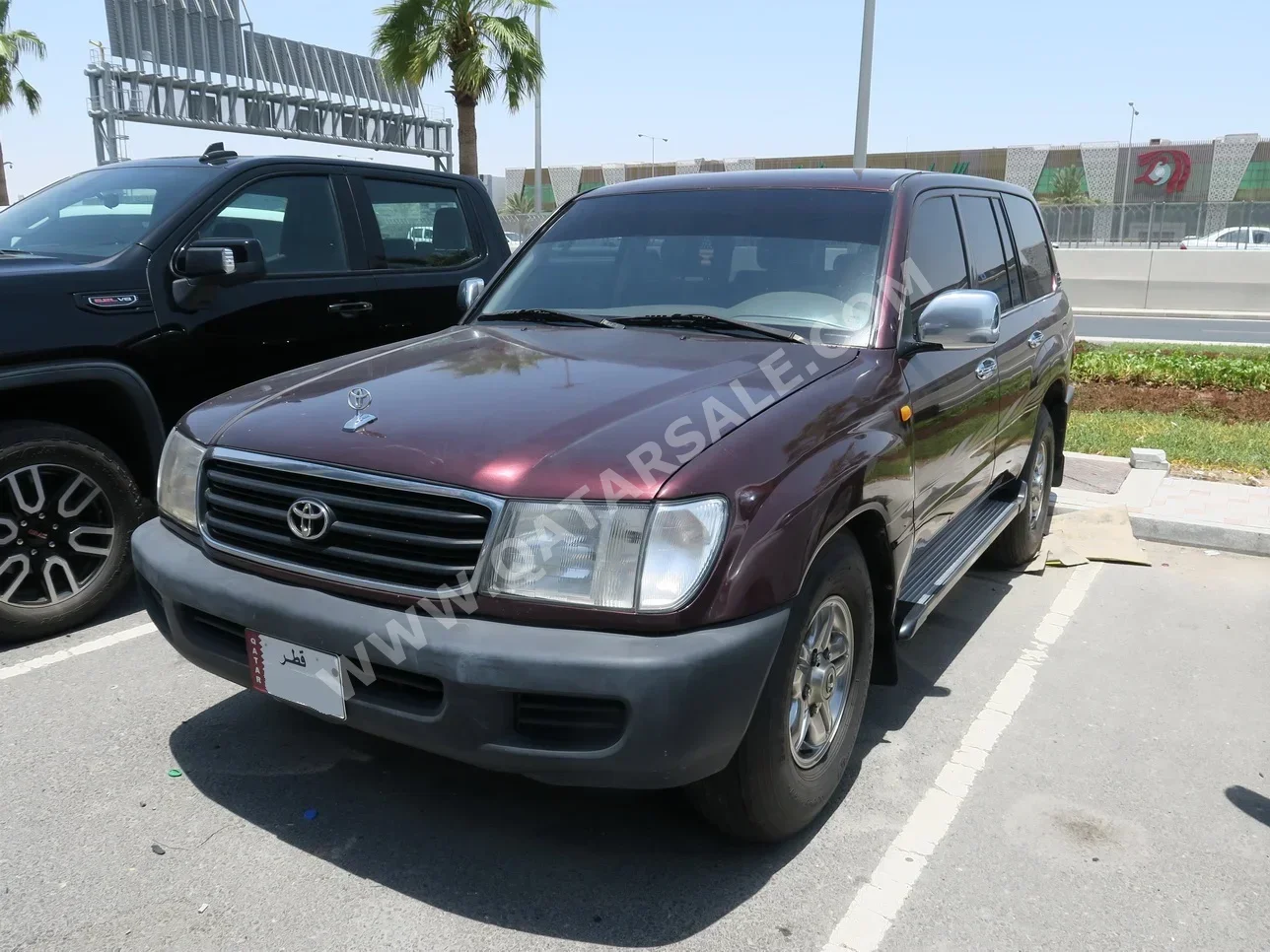 Toyota  Land Cruiser  GX  2001  Manual  500,000 Km  6 Cylinder  Four Wheel Drive (4WD)  SUV  Maroon