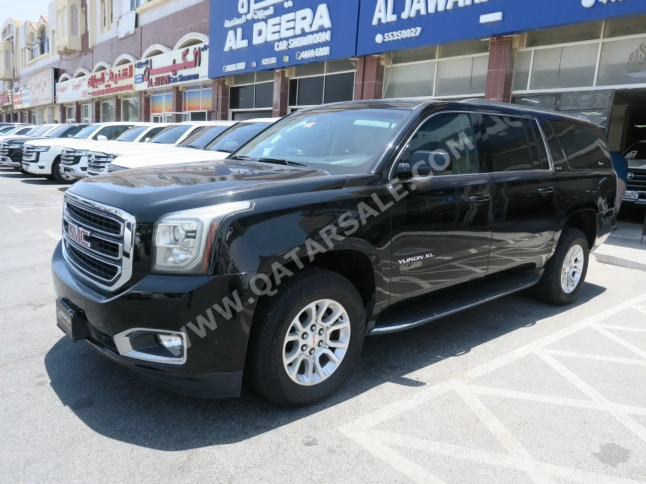 GMC  Yukon  XL  2016  Automatic  250,000 Km  8 Cylinder  Four Wheel Drive (4WD)  SUV  Black