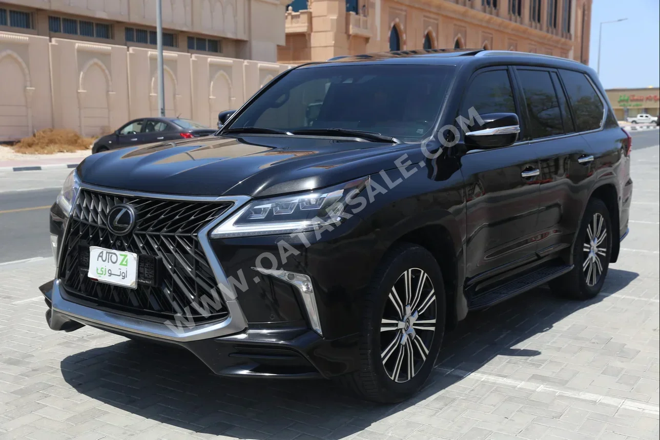 Lexus  LX  570 S  2018  Automatic  207,000 Km  8 Cylinder  Four Wheel Drive (4WD)  SUV  Black