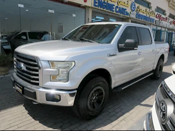 Ford  F  150  2015  Automatic  220,000 Km  8 Cylinder  Four Wheel Drive (4WD)  Pick Up  White