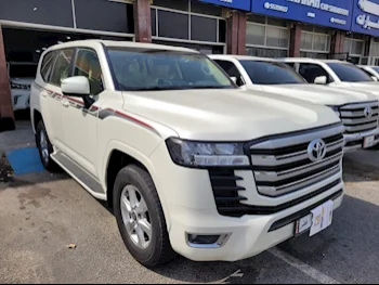 Toyota  Land Cruiser  GXR Twin Turbo  2022  Automatic  48,000 Km  6 Cylinder  Four Wheel Drive (4WD)  SUV  White  With Warranty