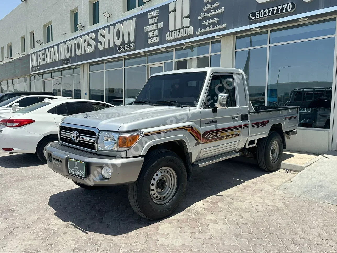 Toyota  Land Cruiser  LX  2020  Manual  137,000 Km  6 Cylinder  Four Wheel Drive (4WD)  Pick Up  Silver