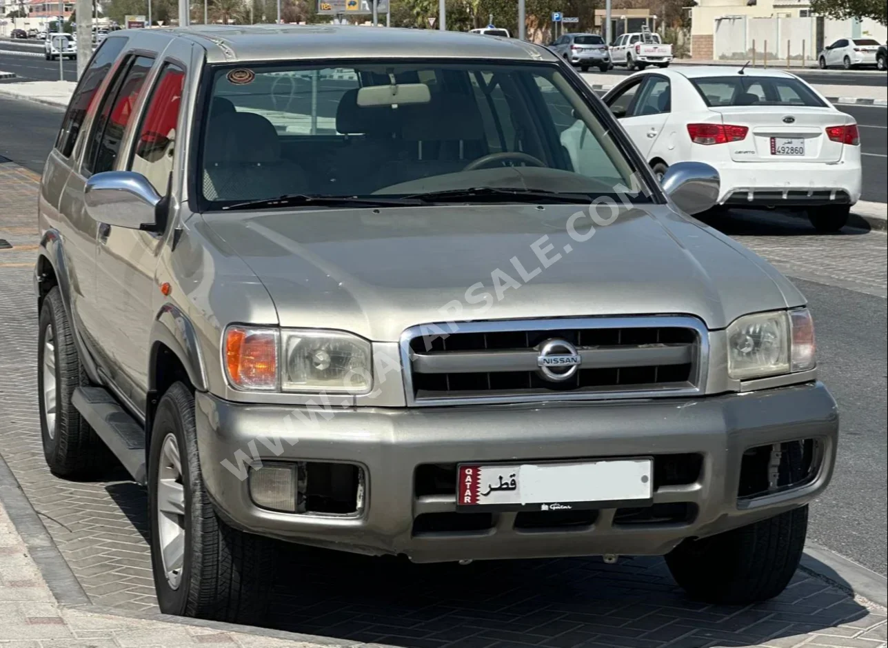  Nissan  Pathfinder  2003  Automatic  300,000 Km  6 Cylinder  SUV  Beige