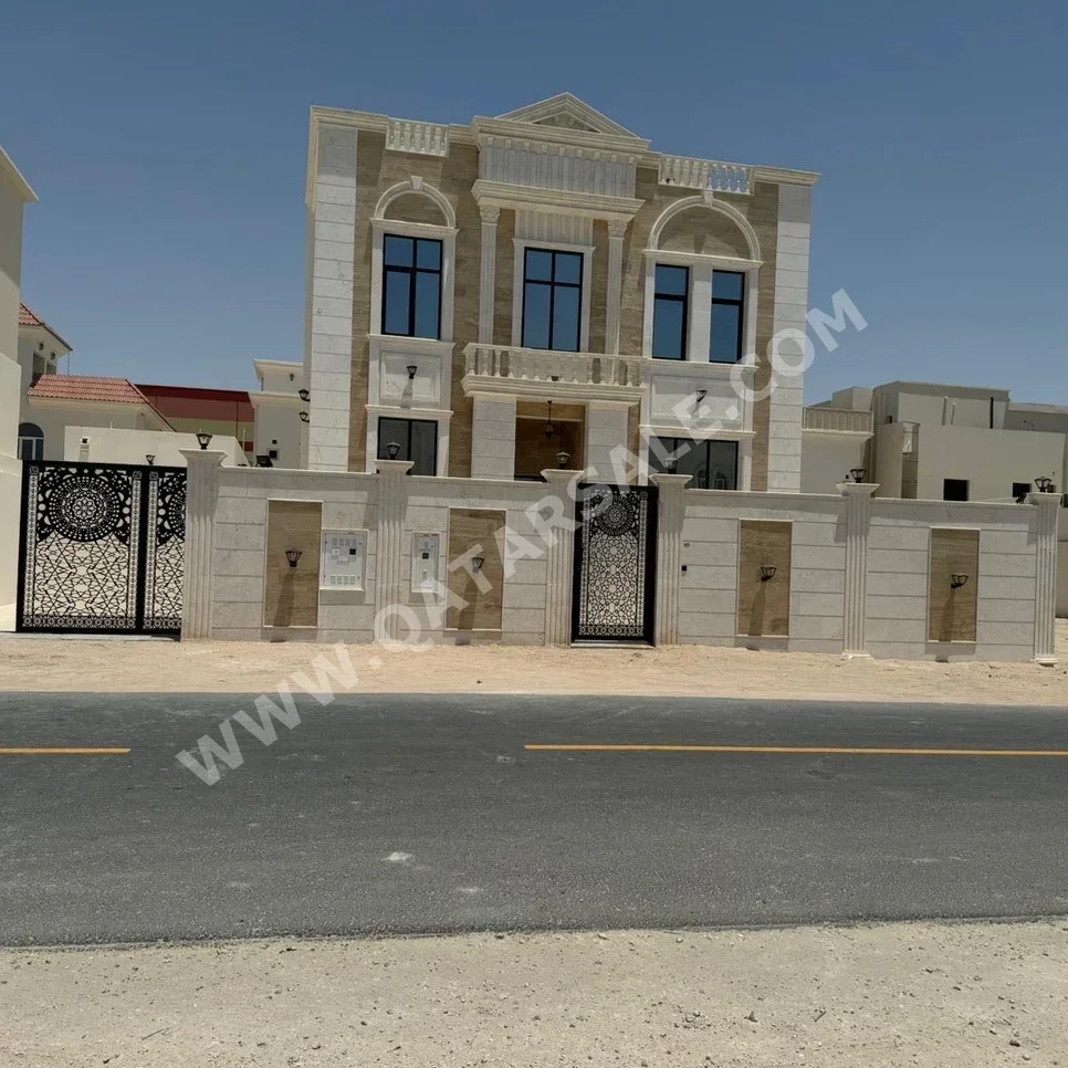 Family Residential  - Not Furnished  - Al Daayen  - Al Khisah  - 8 Bedrooms