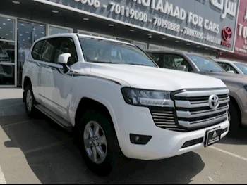 Toyota  Land Cruiser  GXR  2024  Automatic  0 Km  6 Cylinder  Four Wheel Drive (4WD)  SUV  White  With Warranty