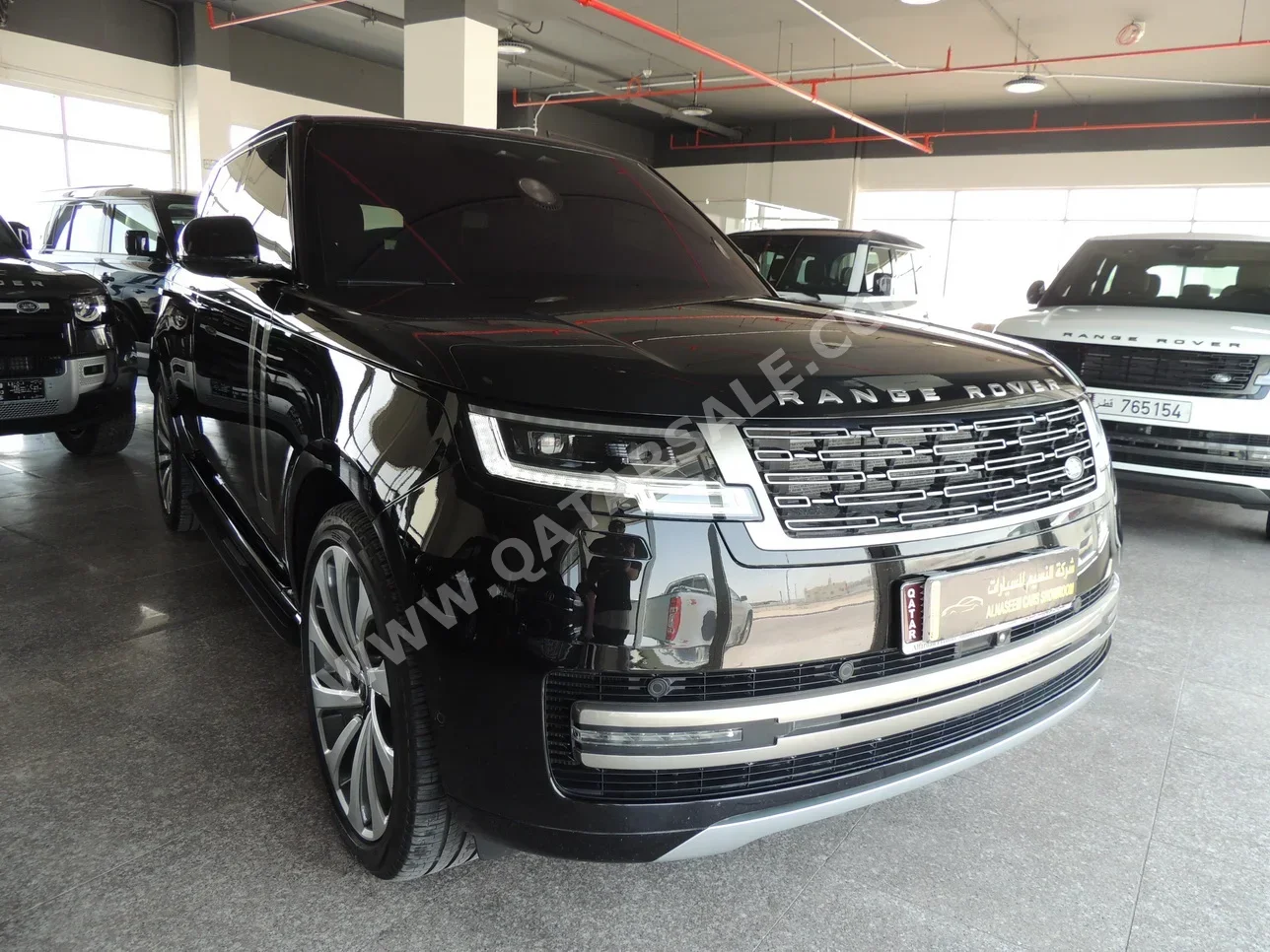 Land Rover  Range Rover  Vogue  2023  Automatic  14,000 Km  8 Cylinder  Four Wheel Drive (4WD)  SUV  Black  With Warranty