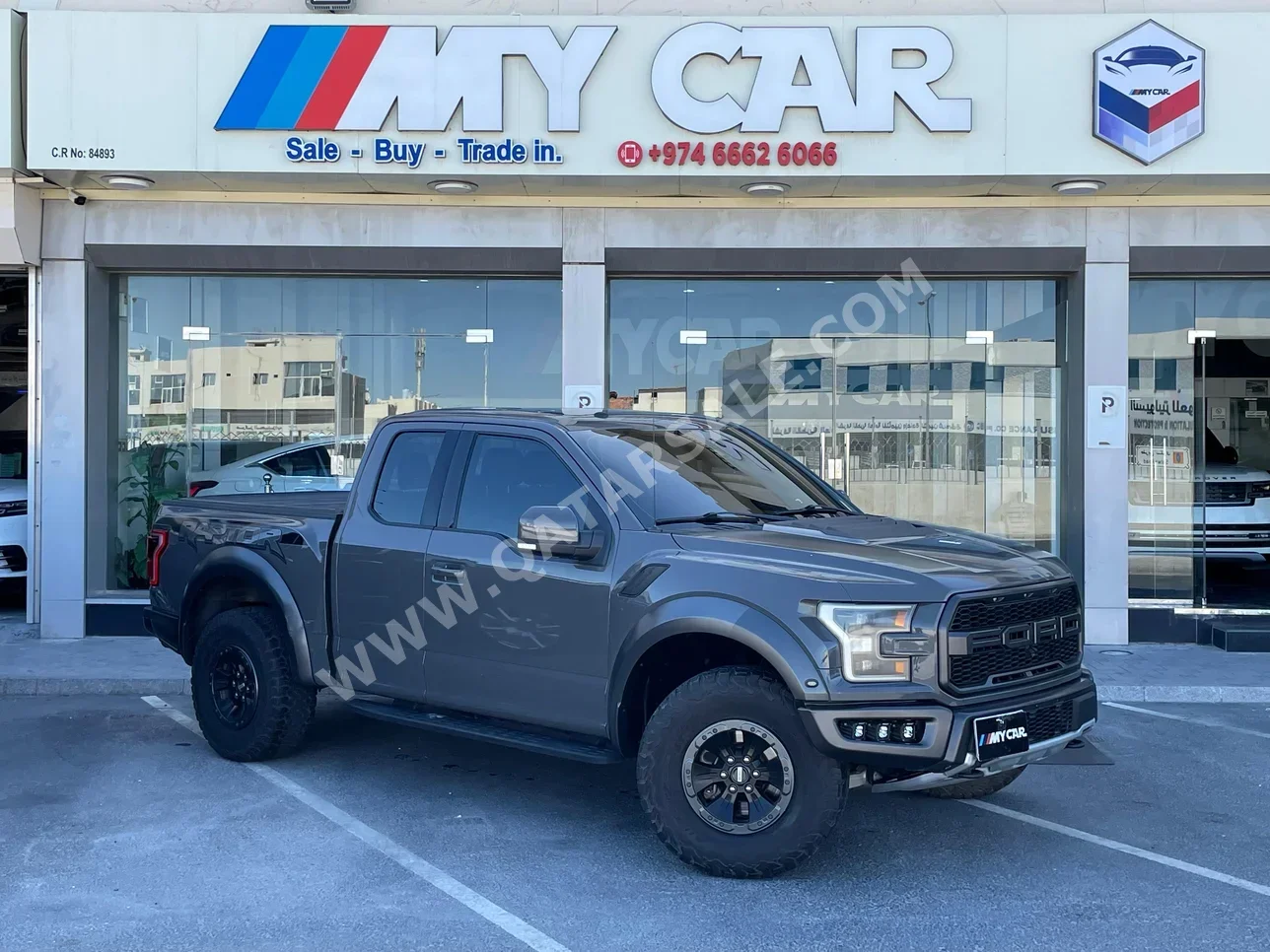 Ford  Raptor  2018  Automatic  89٬000 Km  6 Cylinder  Four Wheel Drive (4WD)  Pick Up  Gray Nardo