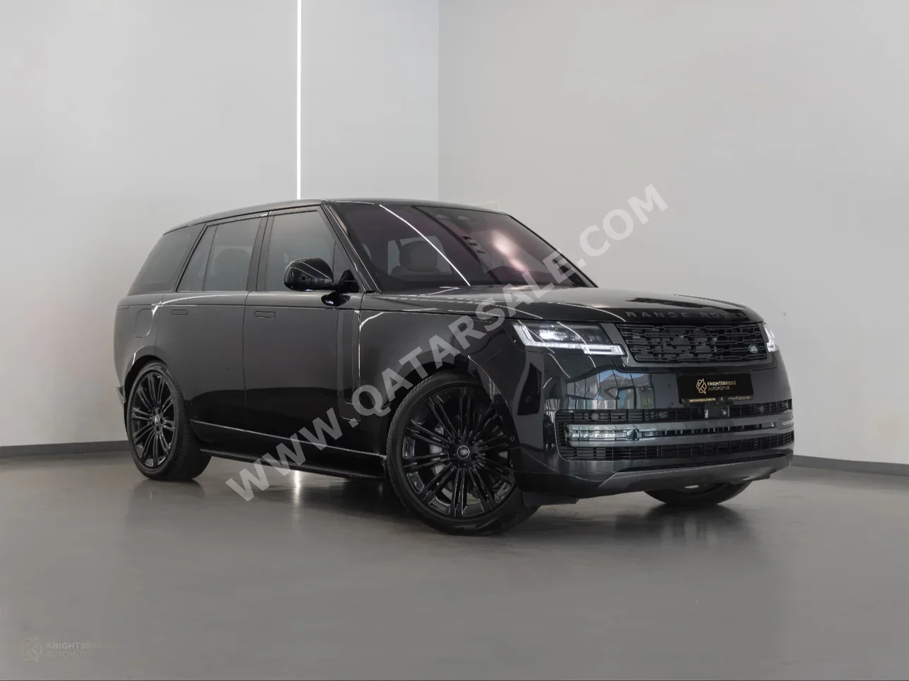 Land Rover  Range Rover  Vogue HSE  2023  Automatic  9,950 Km  6 Cylinder  Four Wheel Drive (4WD)  SUV  Black  With Warranty