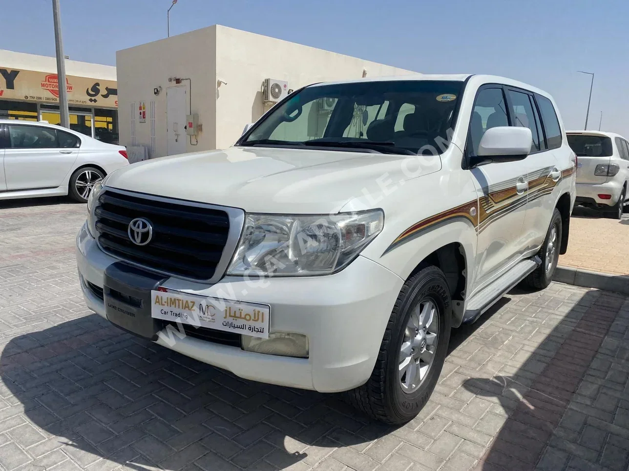 Toyota  Land Cruiser  GX  2008  Automatic  320,000 Km  6 Cylinder  Four Wheel Drive (4WD)  SUV  White