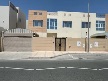 Family Residential  - Not Furnished  - Al Daayen  - Al Khisah  - 5 Bedrooms