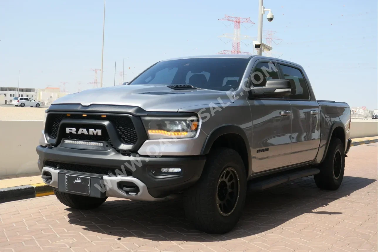  Dodge  Ram  2022  Automatic  61,000 Km  8 Cylinder  Four Wheel Drive (4WD)  Pick Up  Silver  With Warranty